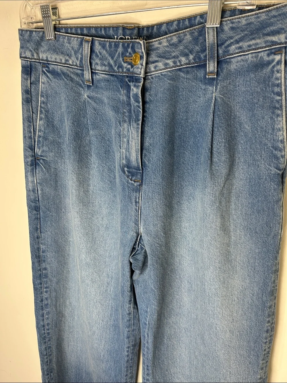 NWT J. CREW Wide-leg Essential jean in Ruth wash Size 29